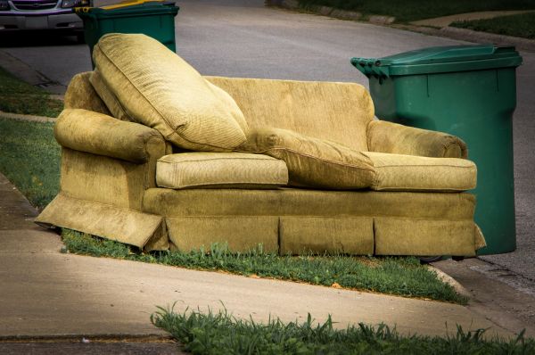 Sofa Removal Service in Palm Beach Gardens