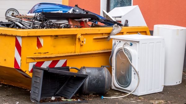Basement Junk Removal in Palm Beach Gardens