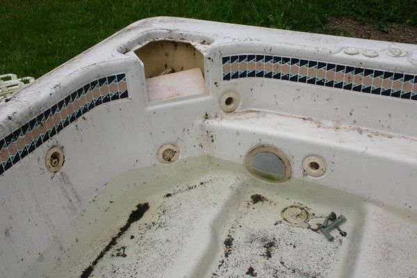 Hot Tub Removal in Palm Beach Gardens