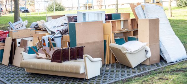 Furniture Disposal Service in Palm Beach Gardens
