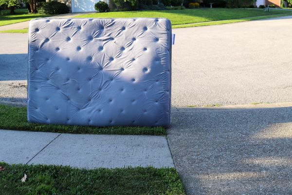 Mattress Removal Service in Palm Beach Gardens