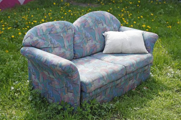 Couch Disposal in Palm Beach Gardens