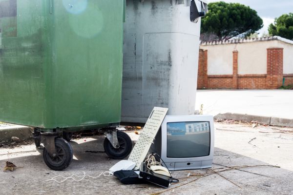 Television Disposal in Palm Beach Gardens